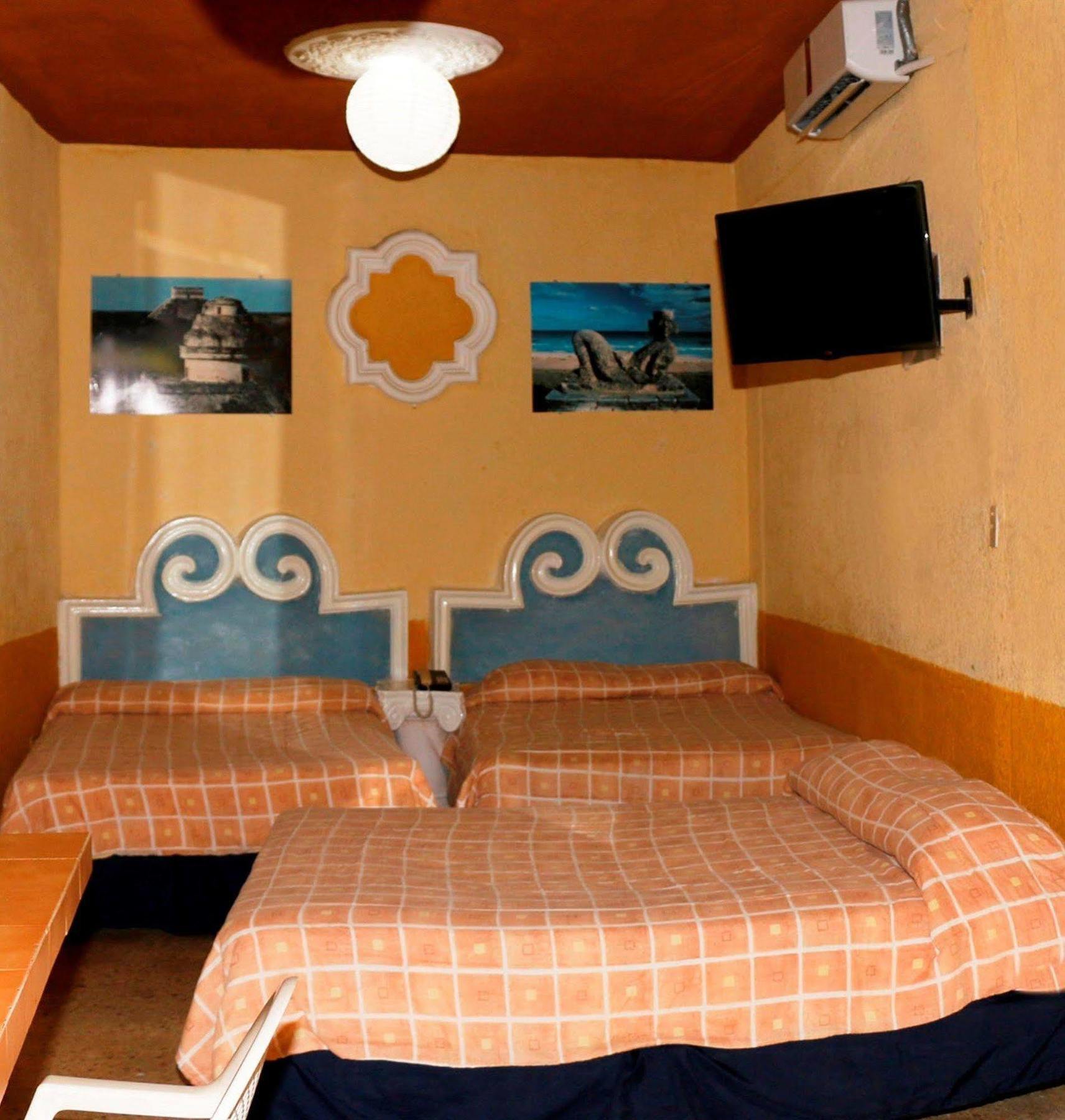 Hotel Suites Elia Noemi Mérida Exterior photo